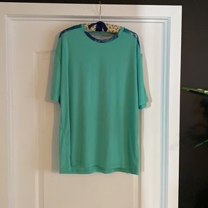 Reel Legends Reel- Tec Short Sleeve T- shirt.  Size XL.  Green and Navy Blue.